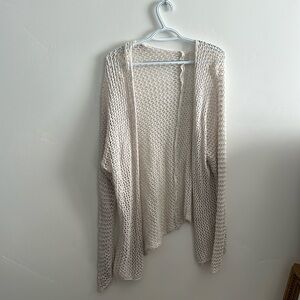 Brandy Melville Shawl